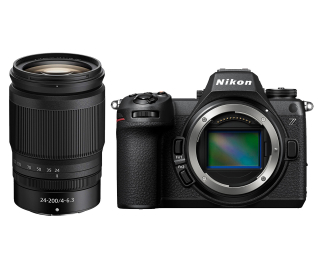 Nikon Z6 III + Z 24-200mm f/4-6.3 + SDXC 128GB  - Garanzia Nital