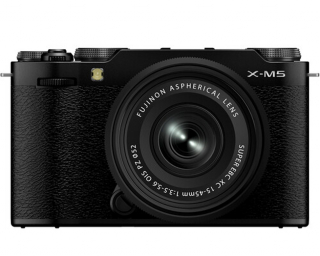 FujiFilm X-M5 + ob. 15-45 F/3,5-5,6 OIS PZ Black