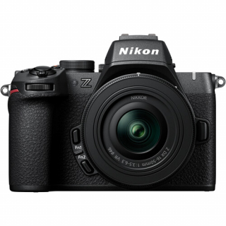 Nikon Z50 II + 16-50 DX +  SDXC 128GB