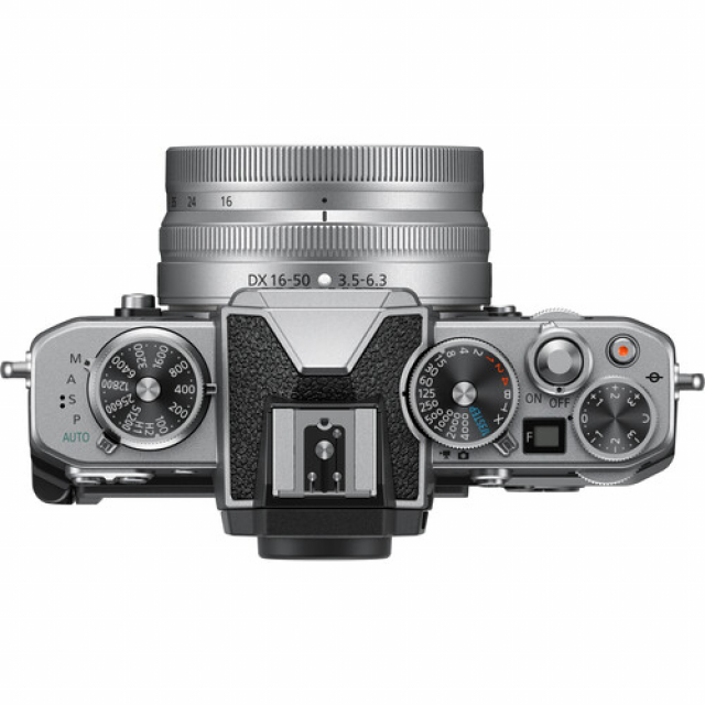 Nikon Nikon Z FC Silver + Z DX 16-50 VR Silver + SD 64GB