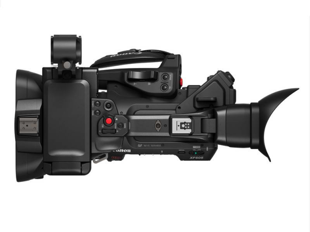  Canon XF605