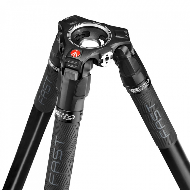 Manfrotto Manfrotto MVKBFRTC-LIVE Befree Live Kit avec tête fluide MVH400AH en carbone