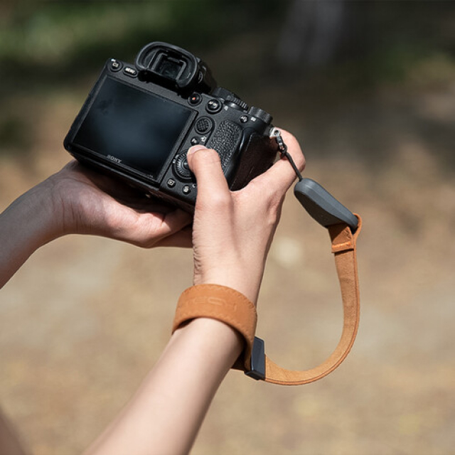 Pgytech Pgytech CB-124 camera wrist strap marrone