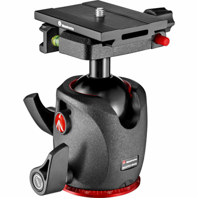 Manfrotto Manfrotto Treppiede 055 a 3 sez. carbonio con testa BHQ6