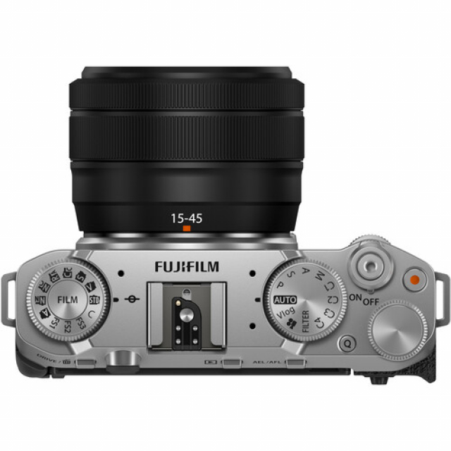 Fuji FujiFilm X-M5 + ob. 15-45 F/3,5-5,6 OIS PZ Silver