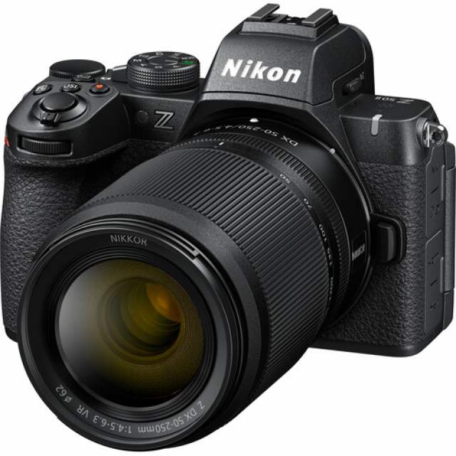 Nikon Nikon Z50 II + 16-50 DX + 50-250 DX + SDXC 128GB