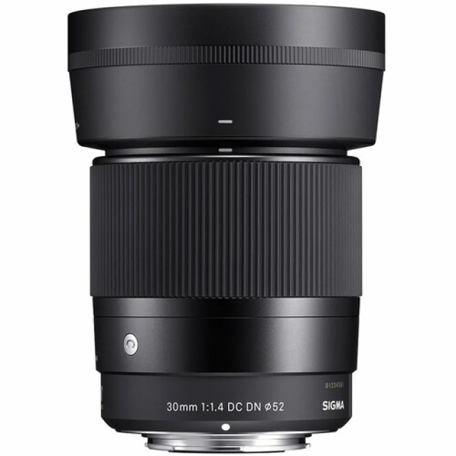 Sigma Sigma 30mm F1.4 DC DN | Contemporary Canon RF Mount