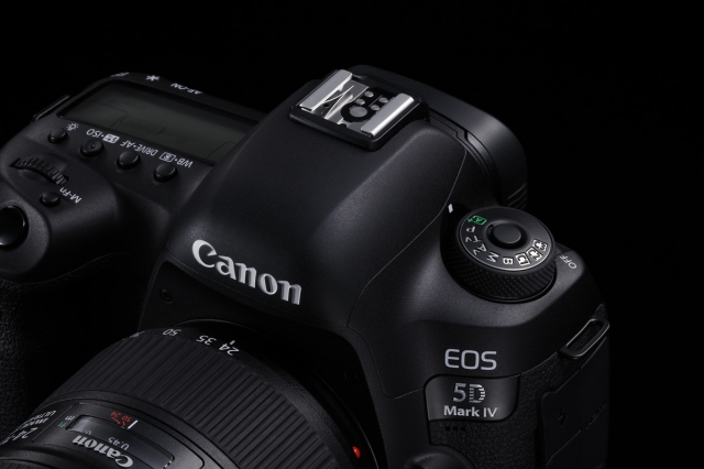 Canon Canon EOS 5D Mark IV