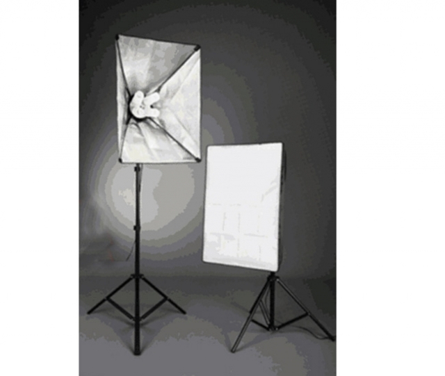 Phottix Noleggio Kit di 2 Illuminatori (2x1300) Luce continua Fluorescente